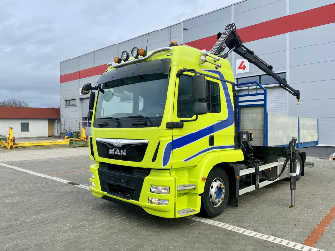 VOZIDLO MAN TGM 15.290 LL 4X2